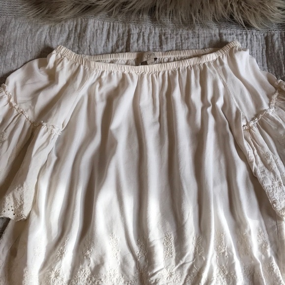 Loft Off-the-Shoulder Flowy Top - Picture 3 of 3